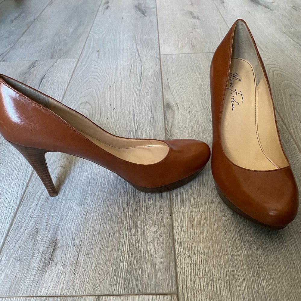 Marc Fisher Brown Pumps